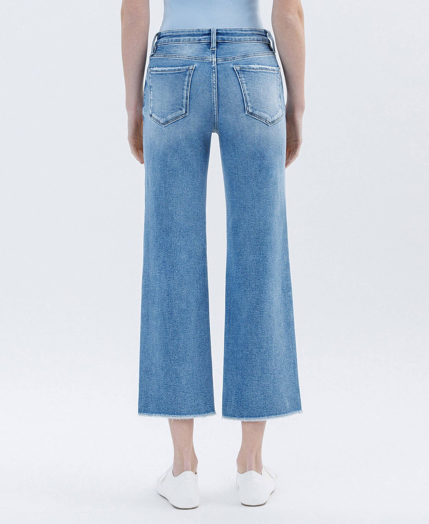 HIGH RISE RAW HEM CROP SLIM WIDE LEG JEANS LV1687